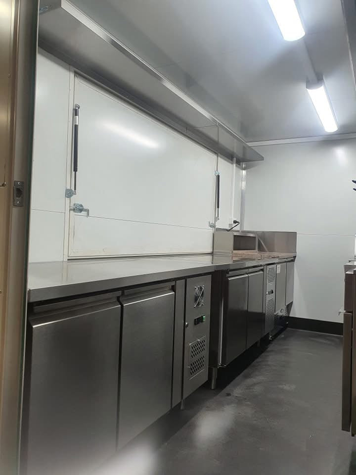 AUSTRALIAN MADE 5 METER FOOD TRAILER
