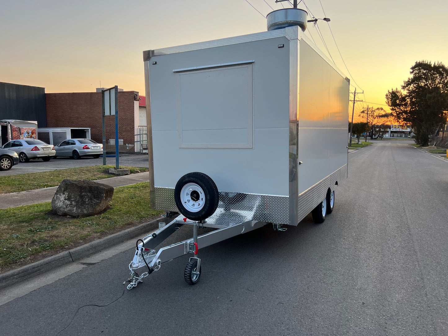 AUSTRALIAN MADE 5 METER FOOD TRAILER