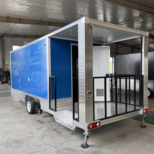 BBQ Porch Food Trailer 5.5 Meter