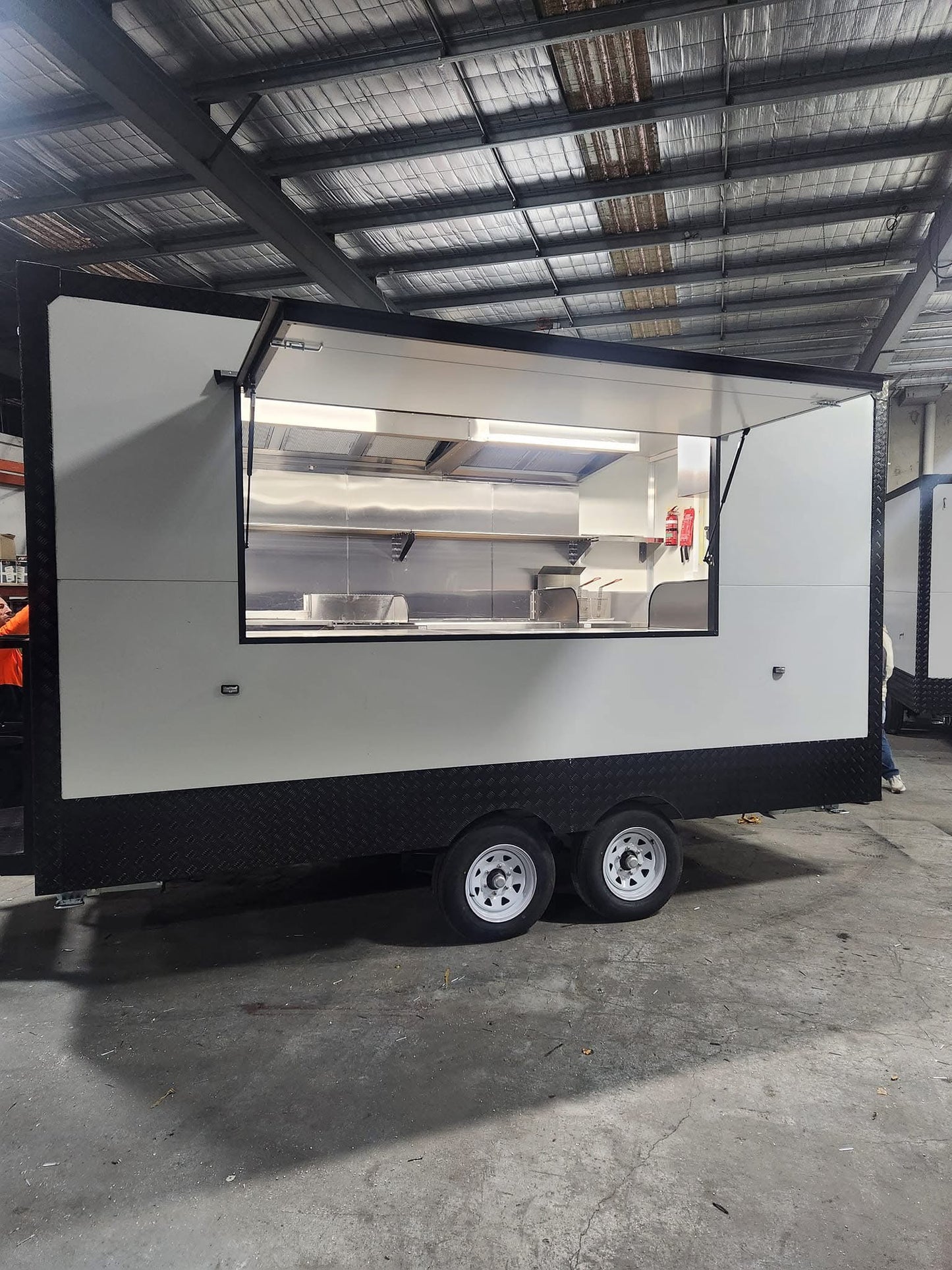 AUSTRALIAN MADE 4 METER FOOD TRAILER