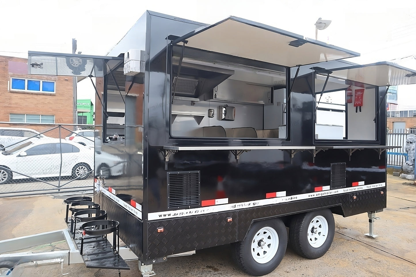 4 Meter Food Trailer Roof Fan With Drinks Fridge Black RTT-S4MDF